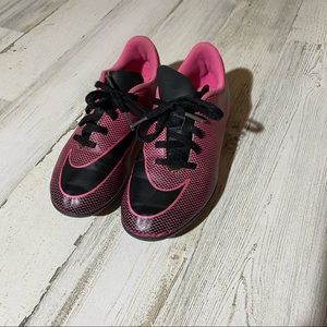 Nike Soccer Cleats Size 2Y